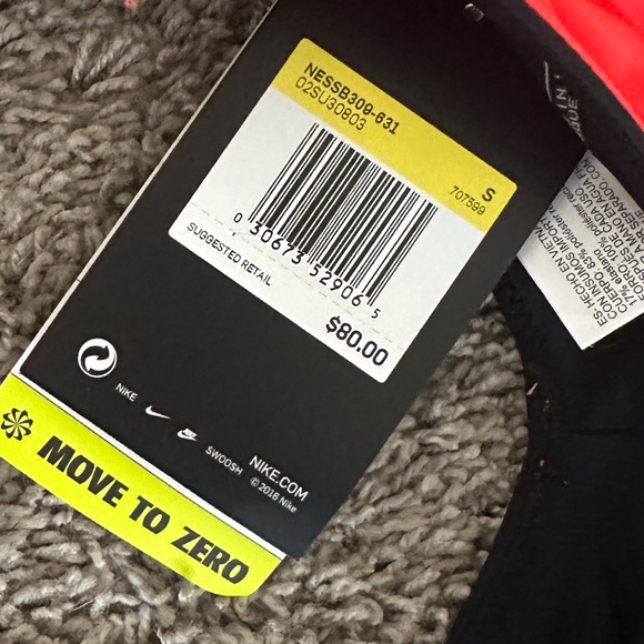 Nike One piece swim - Picture 3 of 3